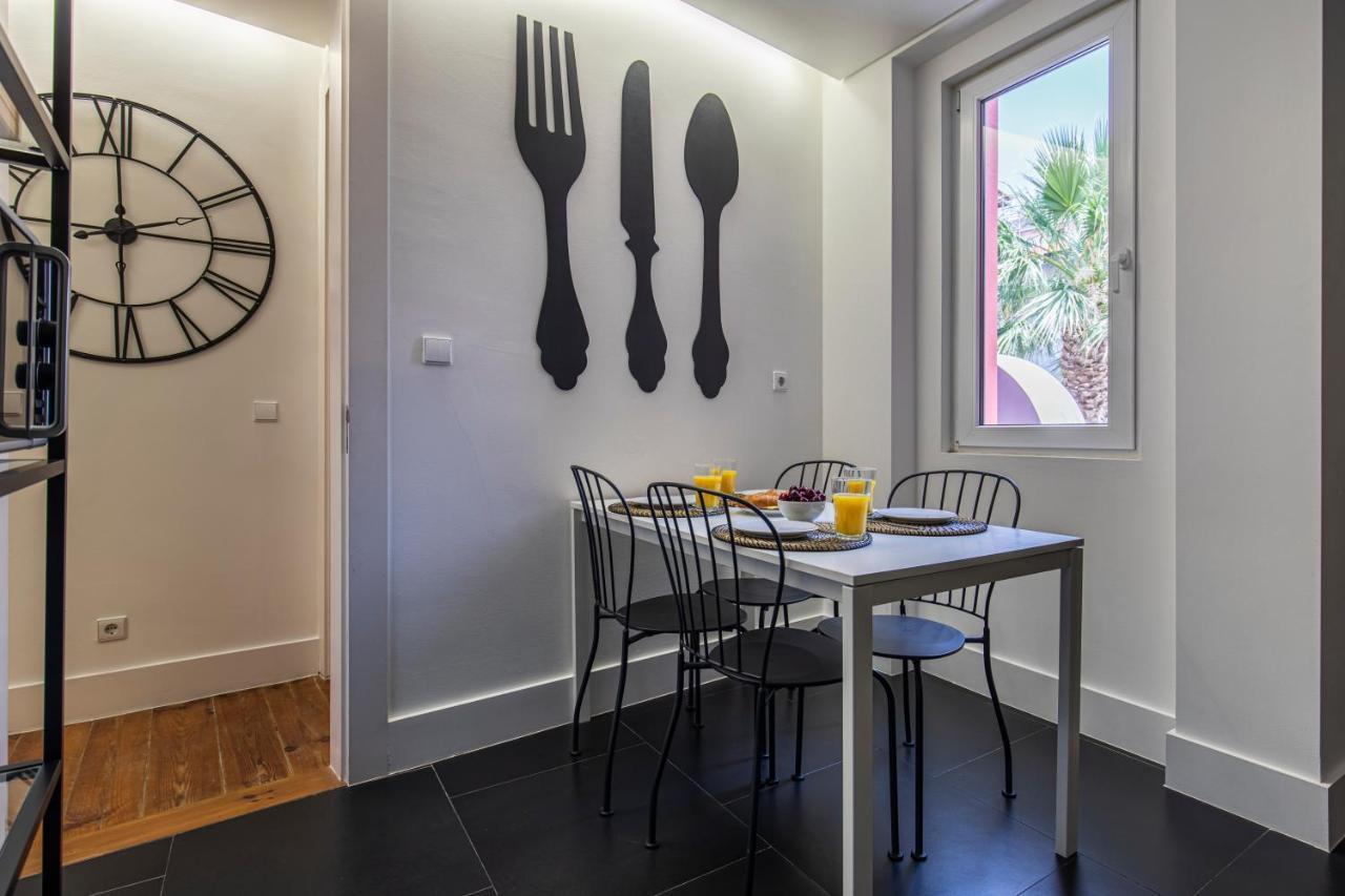 32 -Lovely 2 Bedroom Apt In Principe Real Лиссабон Экстерьер фото