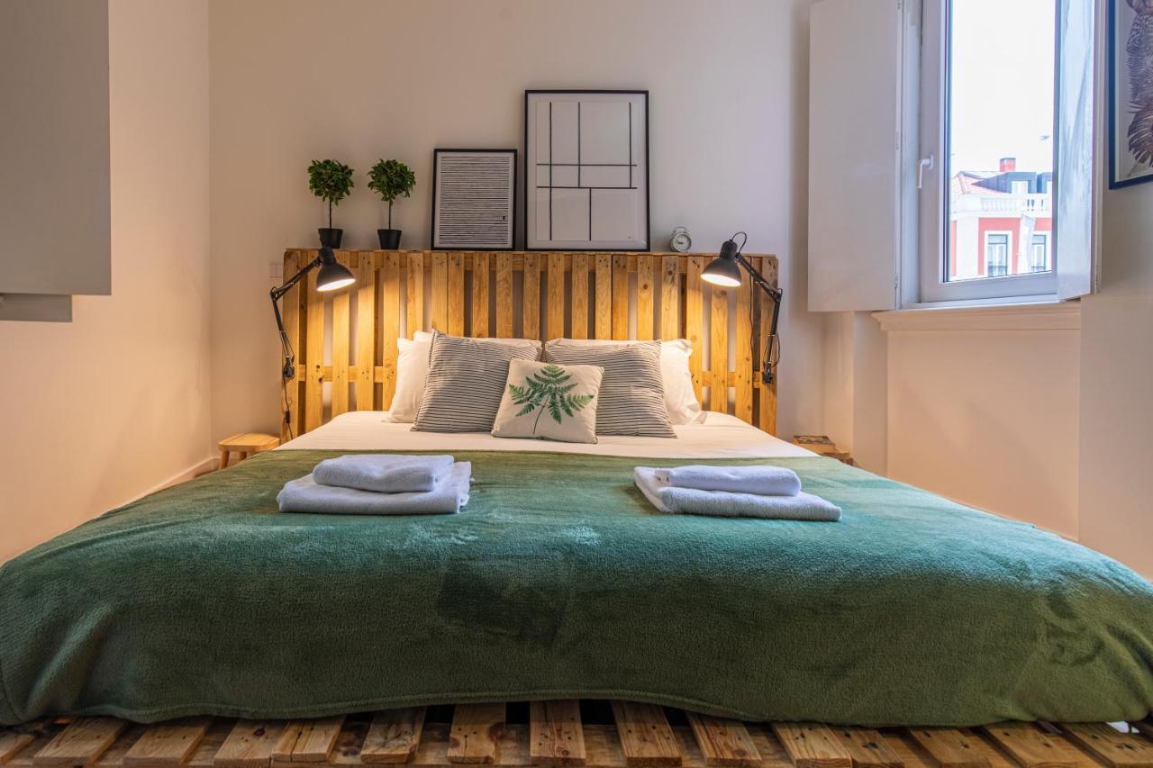 32 -Lovely 2 Bedroom Apt In Principe Real Лиссабон Экстерьер фото